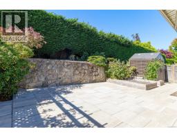7968 Polo Park Cres, Central Saanich, BC V8M2J4 Photo 41