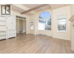 Ensuite - 7968 Polo Park Cres, Central Saanich, BC V8M2J4 Photo 9