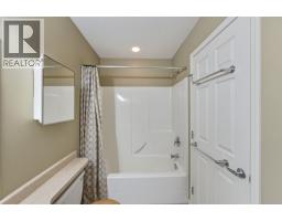 921 Spillway Road Unit# 105a, Oliver, BC V0H1T8 Photo 13