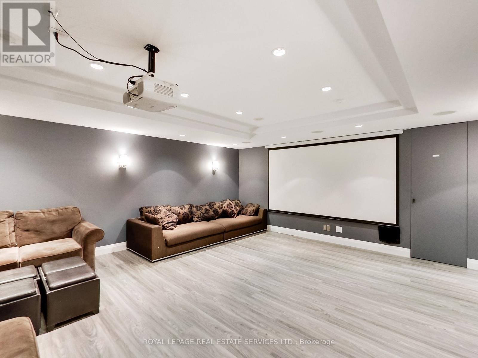 #505 220 BURNHAMTHORPE ROAD W - Image 27