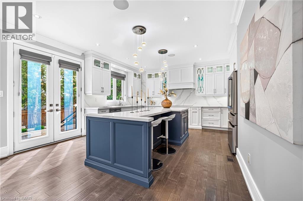 408 SEABOURNE Drive, Oakville — photo 7