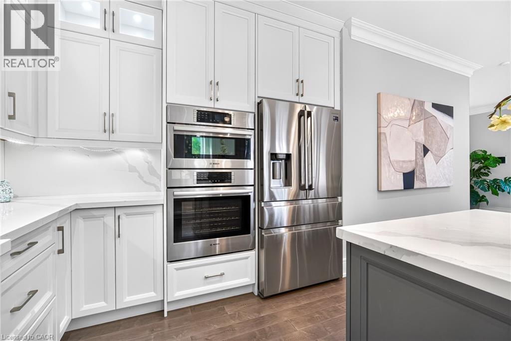 408 SEABOURNE Drive, Oakville — photo 10