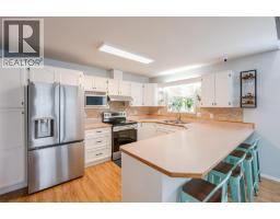 381 Rigsby Street Unit# 102, Penticton, BC V2A5S8 Photo 20