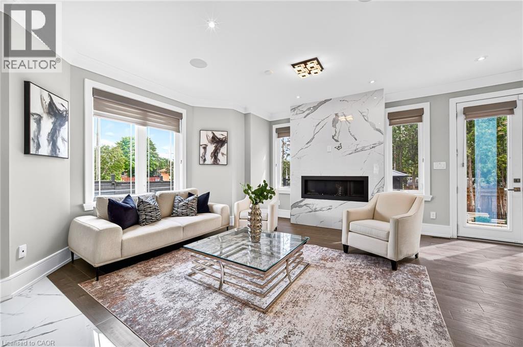 408 SEABOURNE Drive, Oakville — photo 5