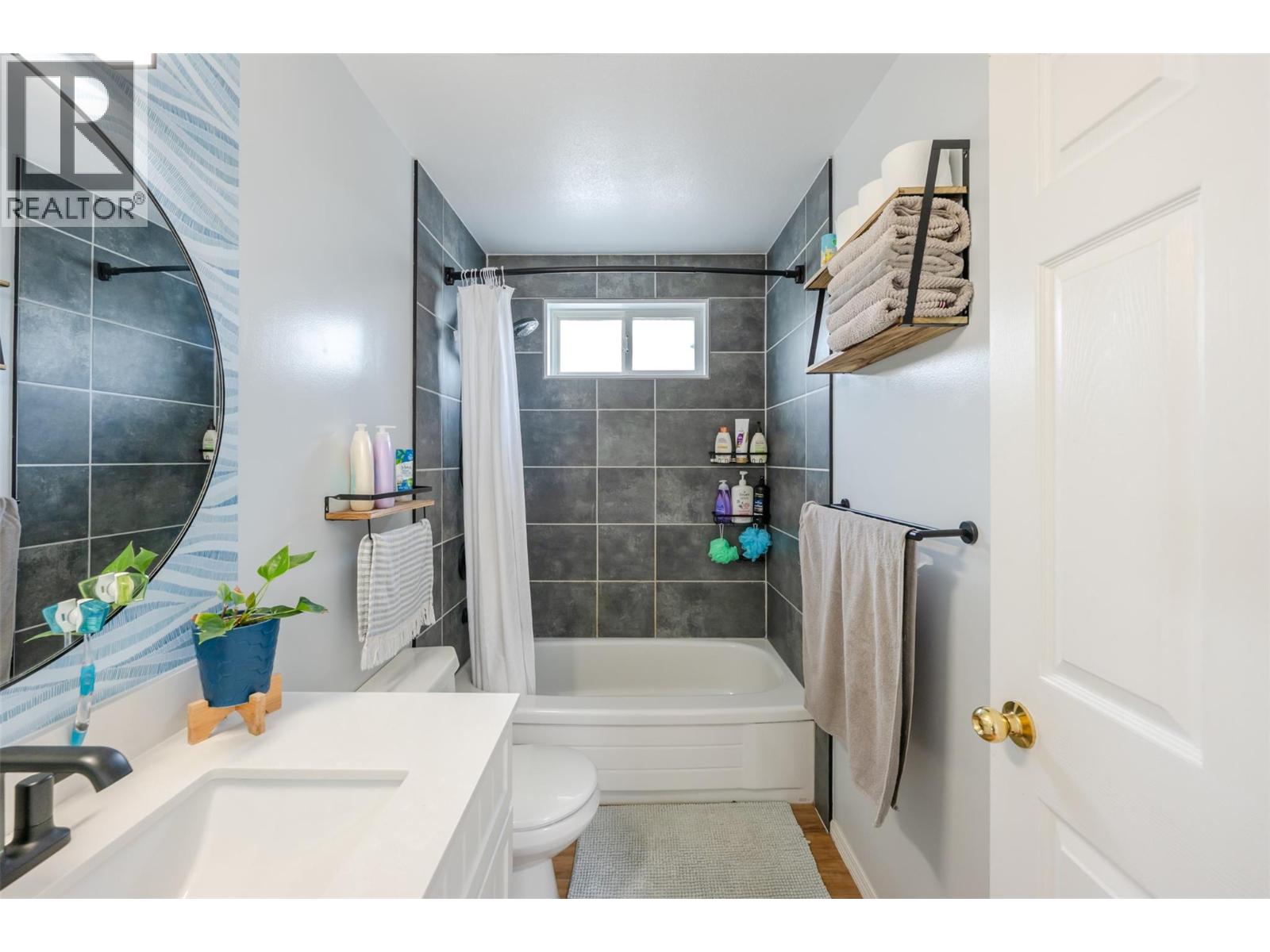 #102 381 Rigsby Street - 41