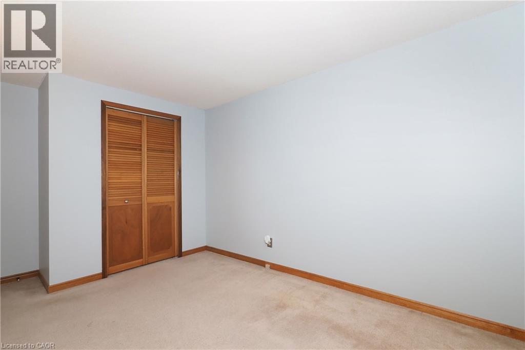 54 DELAVAN Drive - Image 29