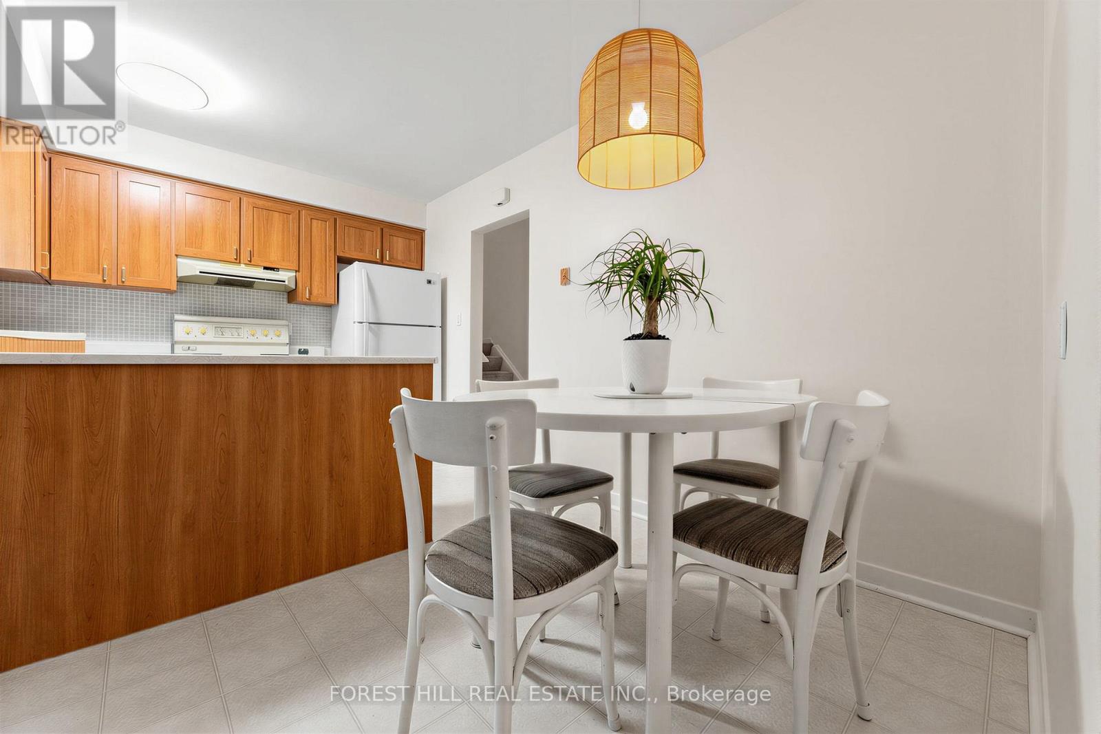 56 LITTLE JOHN ROAD - 11