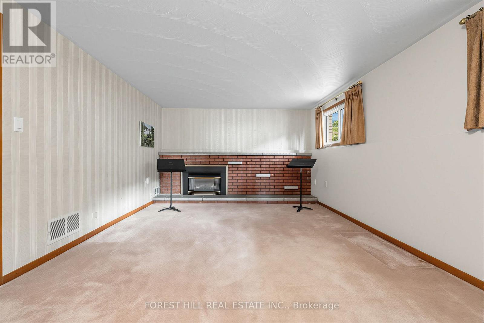 56 LITTLE JOHN ROAD - 23