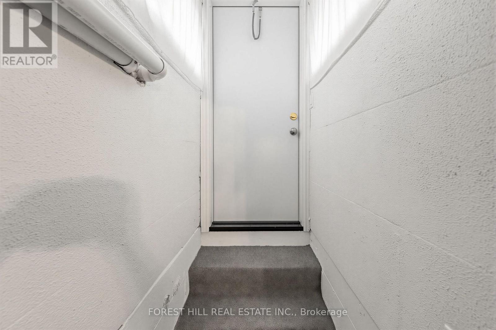 56 LITTLE JOHN ROAD - 28