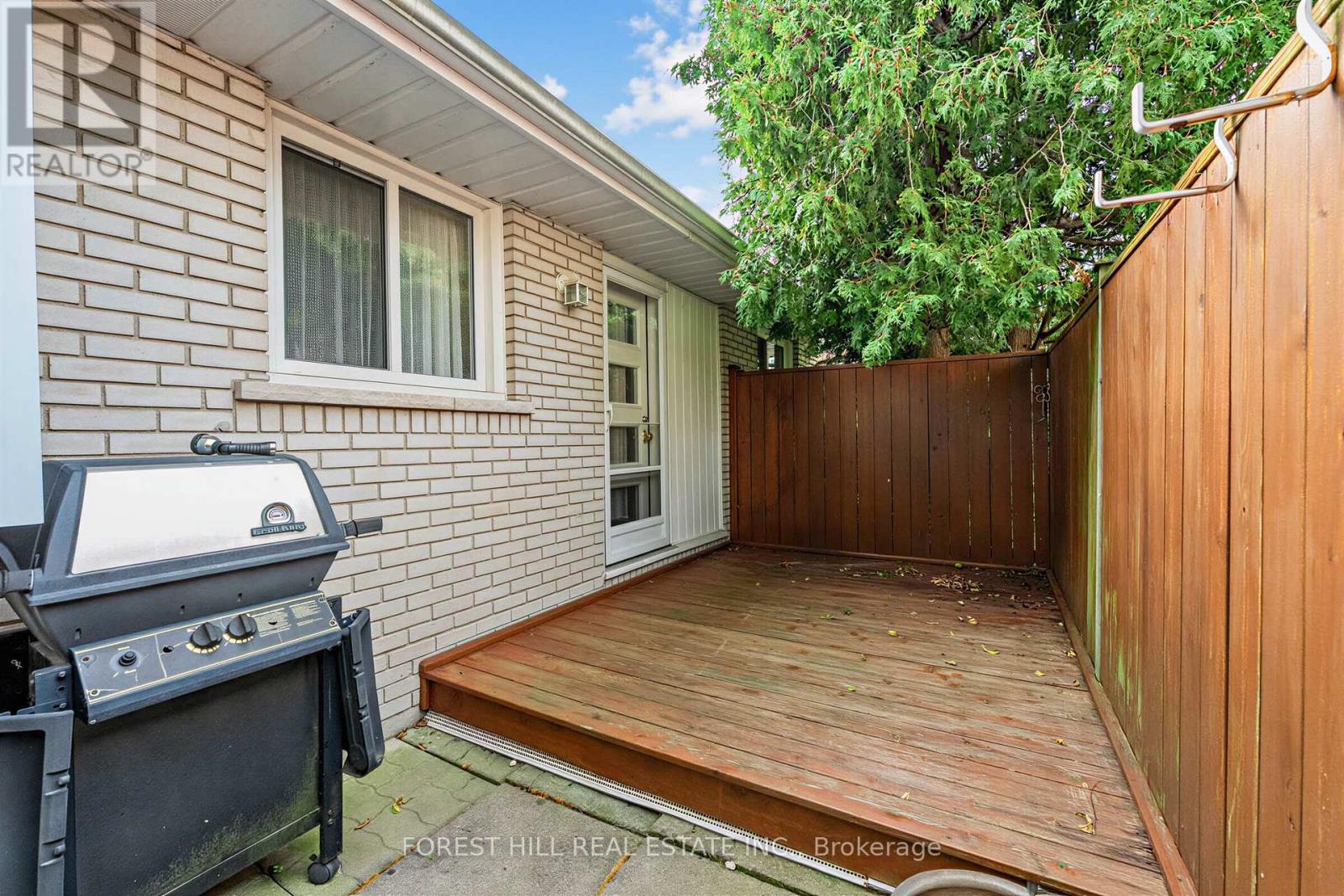 56 LITTLE JOHN ROAD - 30