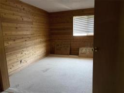 29 Spruce Street, Manigotagan, MB R0E2E0 Photo 15