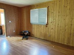 29 Spruce Street, Manigotagan, MB R0E2E0 Photo 17