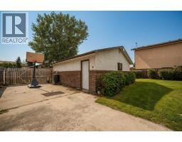 218 Mcdermott Road, Coalhurst, AB T0L0V0 Photo 32