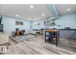 9817 77 Av Nw, Edmonton, AB T6E1M3 Photo 33