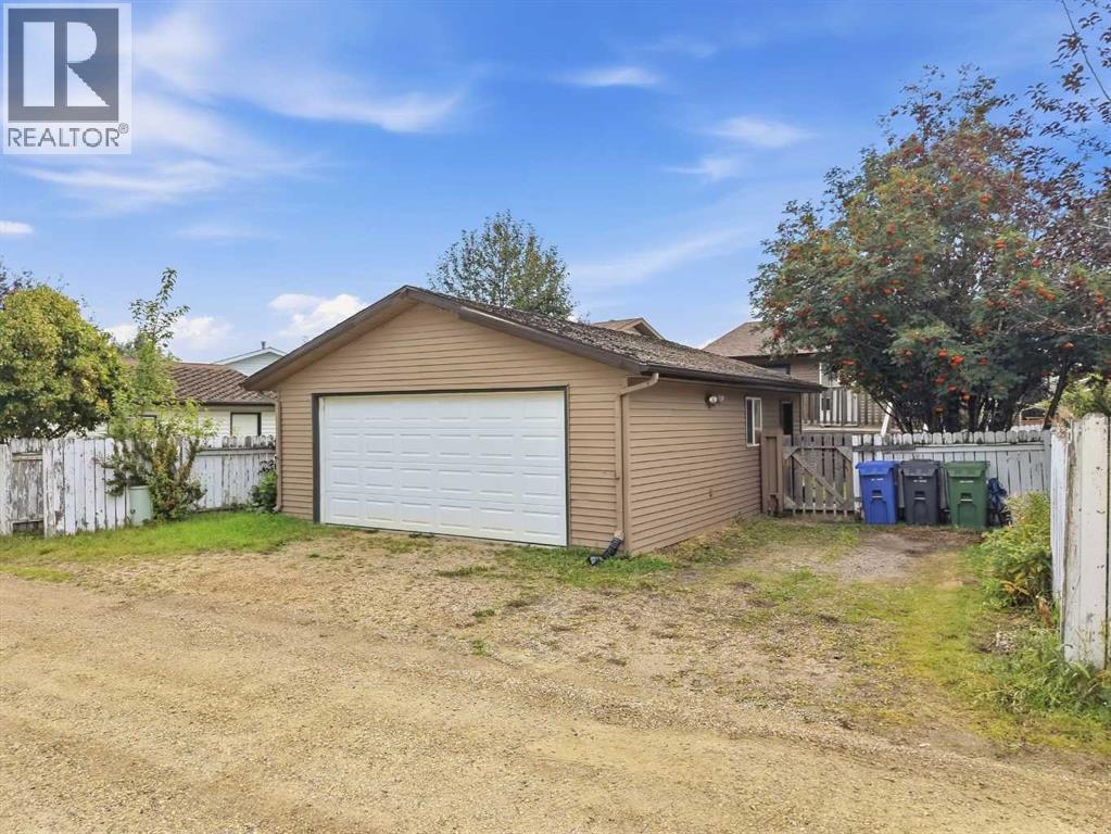 121 Rutledge Crescent, Red Deer