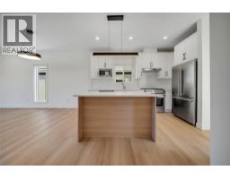 4pc Bathroom - 4601 97th Street Unit# 5, Osoyoos, BC V0H1V1 Photo 6