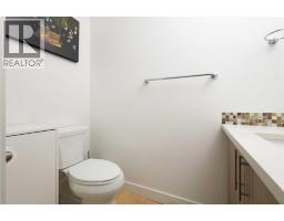 Laundry room - 836c 68 Avenue Sw, Calgary, AB T2V0N4 Photo 12