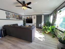 50 Cottonwood Crescent, Shilo, MB R0K2A0 Photo 6