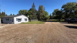 50 Cottonwood Crescent, Shilo, MB R0K2A0 Photo 18