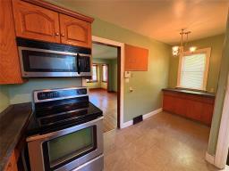 138 5th Avenue Sw, Dauphin, MB R7N1V4 Photo 8