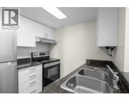 607 55 Tenth Street, New Westminster, BC V3M6R5 Photo 13
