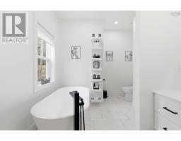 30 Cove Road, Lewis Lake, NS B0N1Z0 Photo 24