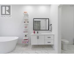 30 Cove Road, Lewis Lake, NS B0N1Z0 Photo 34