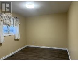Kitchen - 15 Kitchener Rd, Sault Ste  Marie, ON P6B4R1 Photo 8