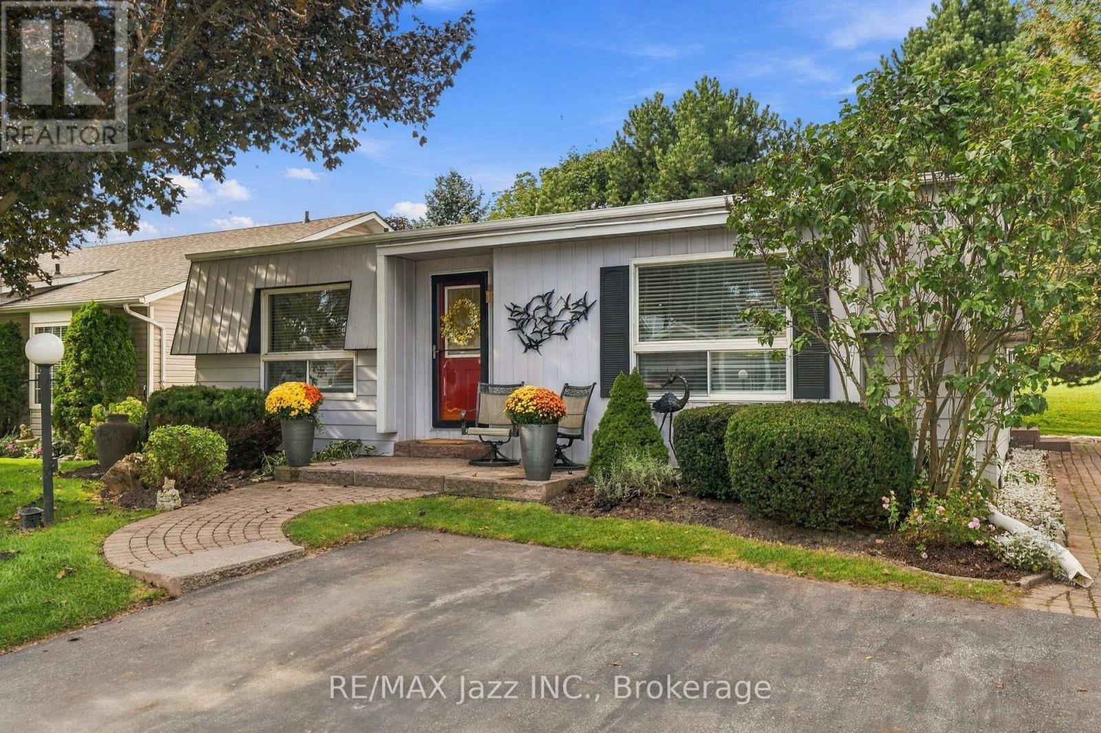 40 Wilmot Trail, Clarington, ON photo 3