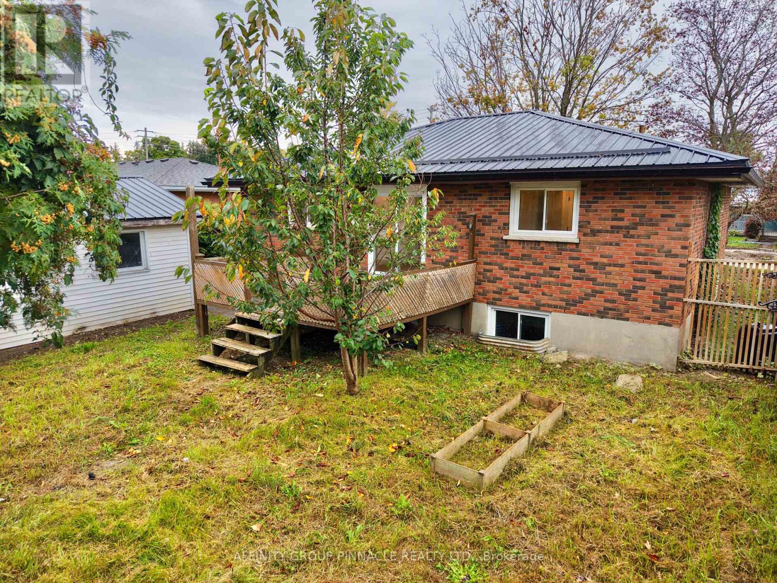 92 ST PATRICK STREET - 45