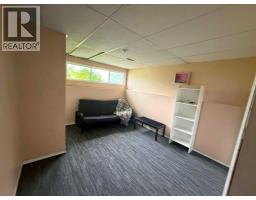 3905 52 Avenue, Ponoka, AB T4J1C8 Photo 16