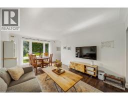 4pc Bathroom - 47 Buckingham Street, Brantford, ON N3R3B2 Photo 6