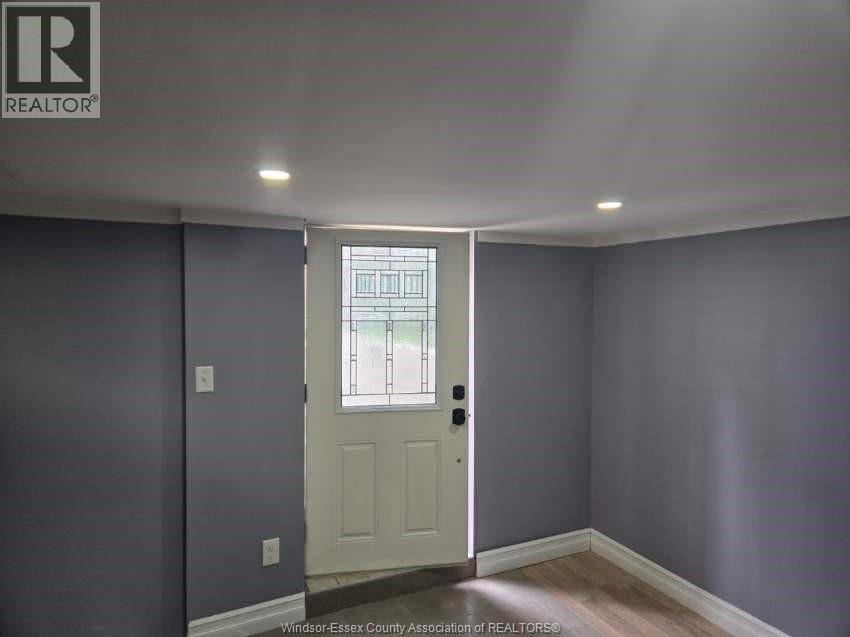 1106-1108 ELM AVENUE Unit# LOWER, Windsor — photo 2