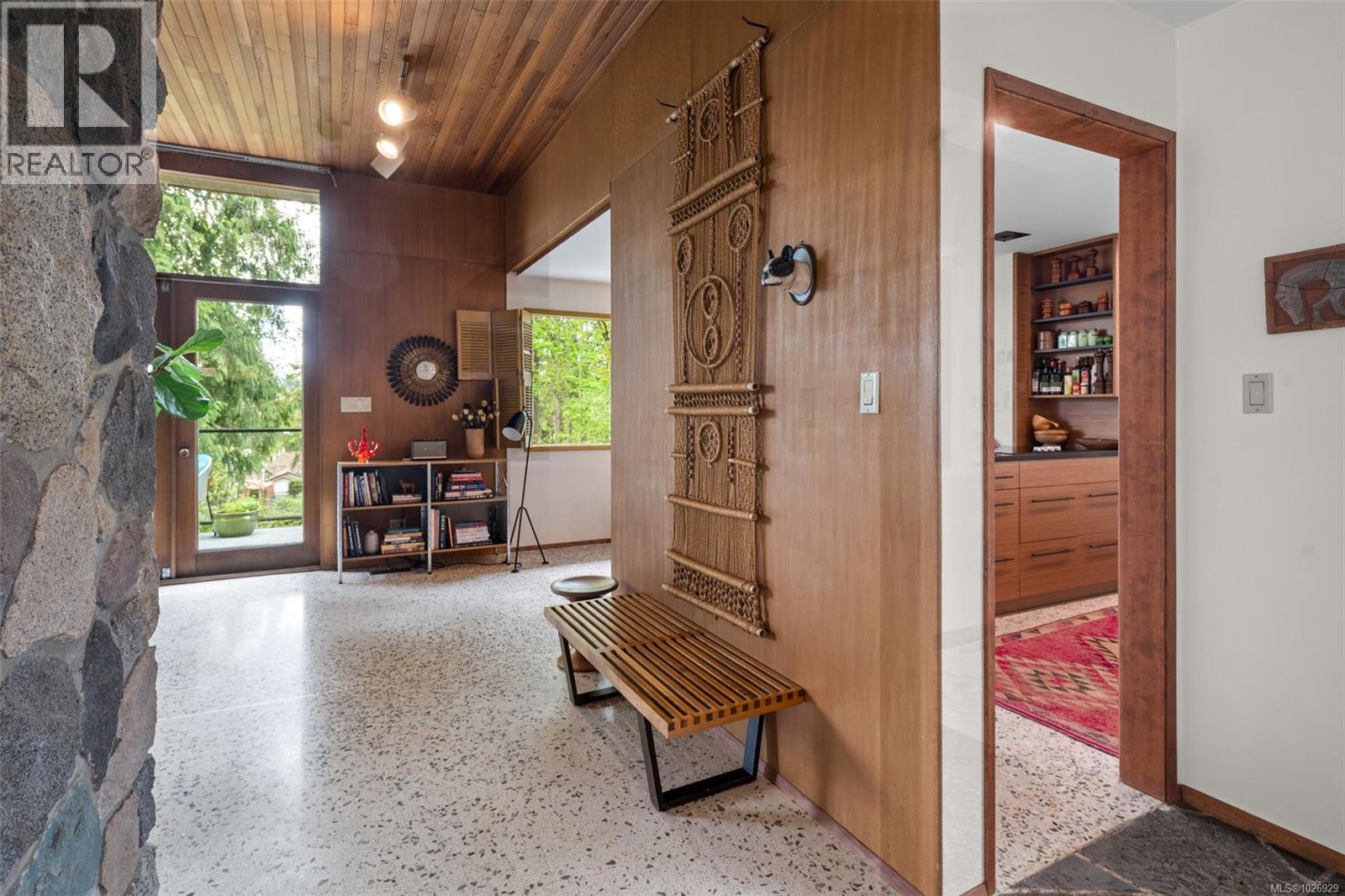 6110 Grieve Rd - Image 9