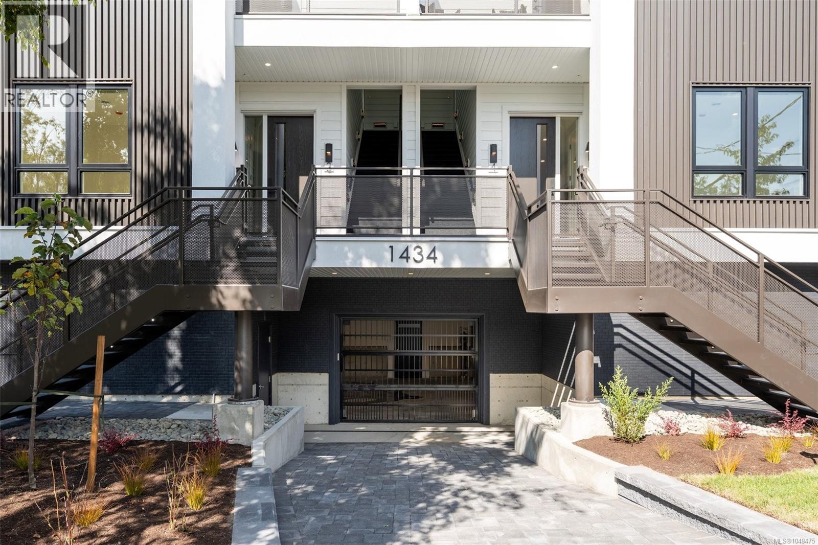 4 1434 Brooke Street, Victoria