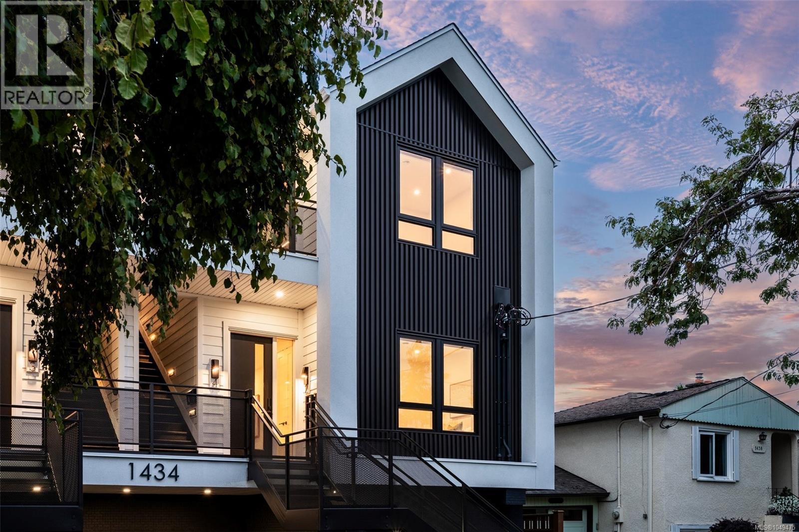 4 1434 Brooke Street, Victoria