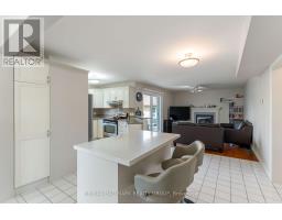 Kitchen - 206 Beley Street, Brockville, ON K6V6Z8 Photo 12