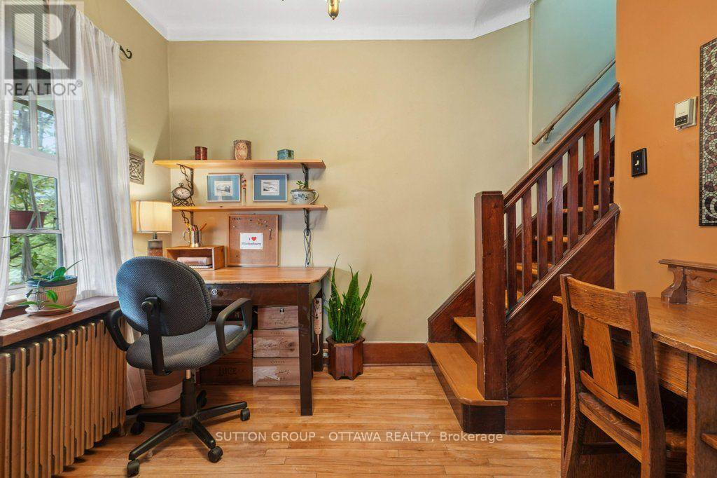 23 PINEHURST AVENUE - Image 12