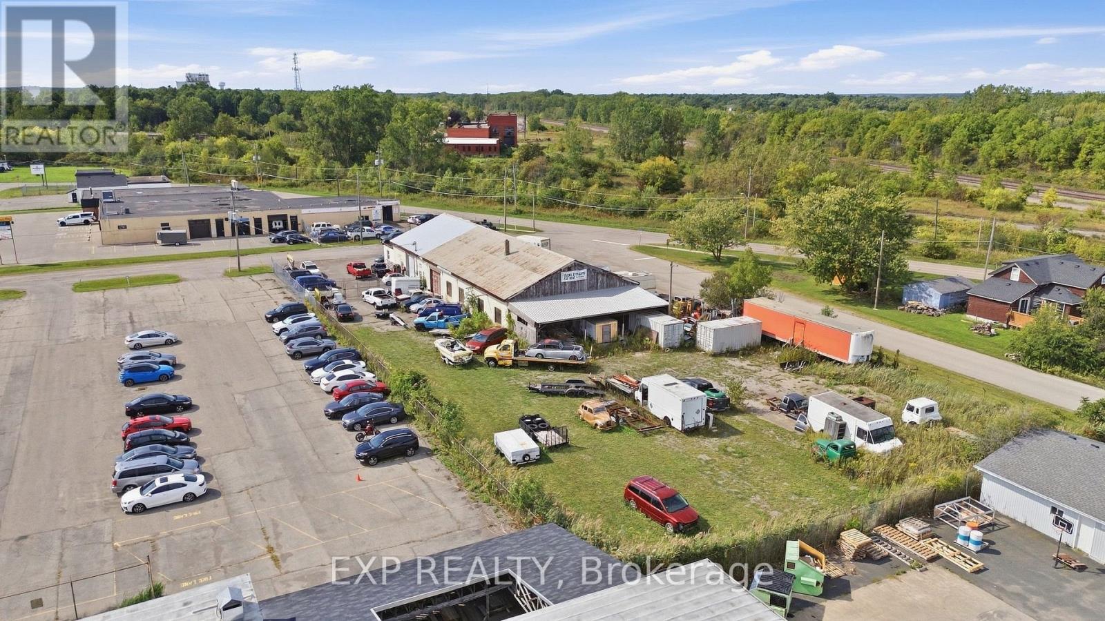 77 BOWDEN STREET, Fort Erie (Central) — photo 4