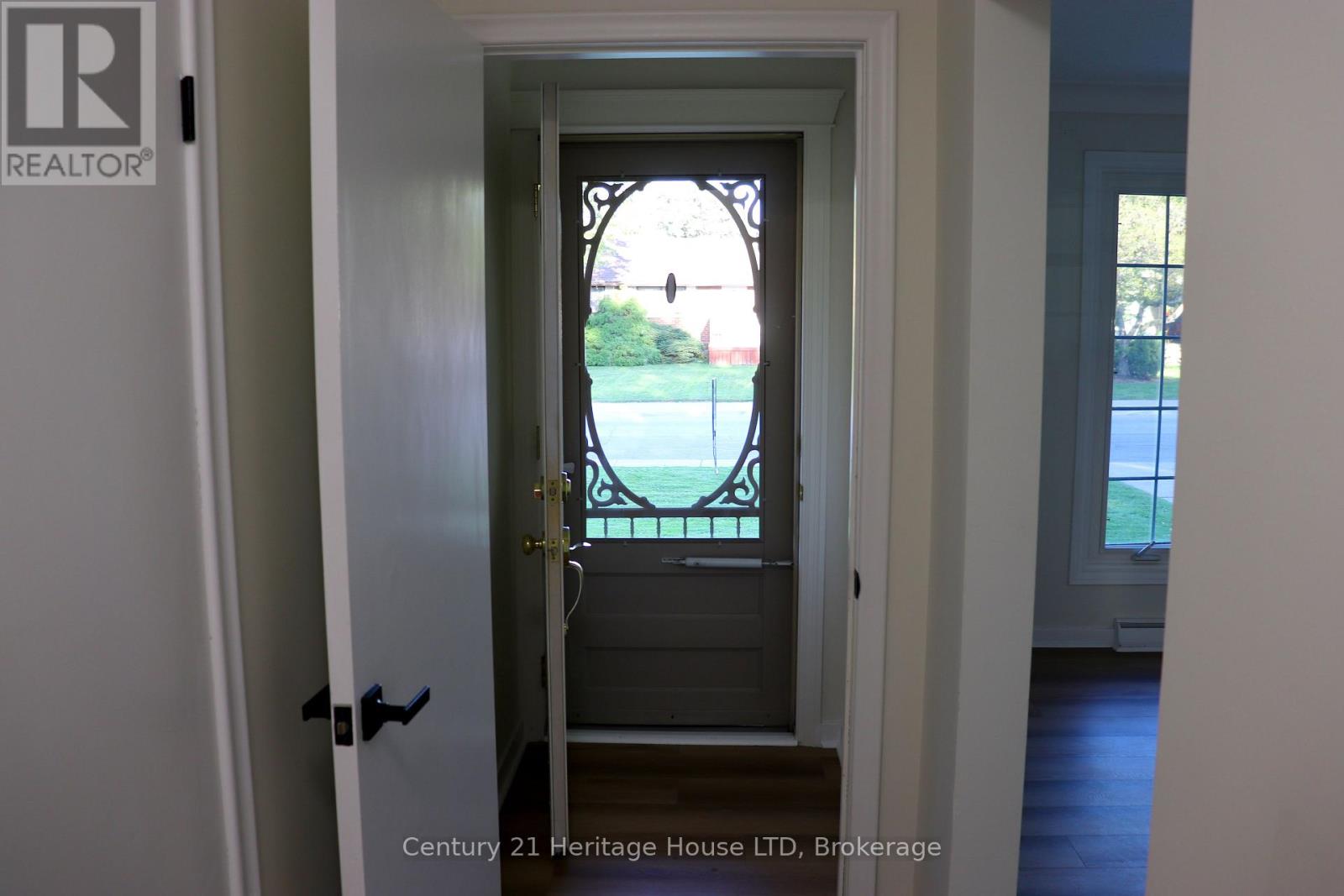 3627 WINDERMERE ROAD - 21