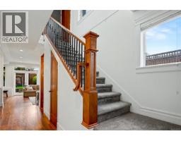4 2622 Shelbourne St, Victoria, BC V8R4L9 Photo 21