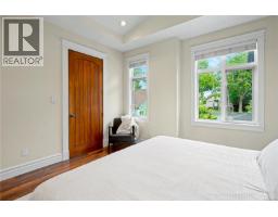 4 2622 Shelbourne St, Victoria, BC V8R4L9 Photo 24