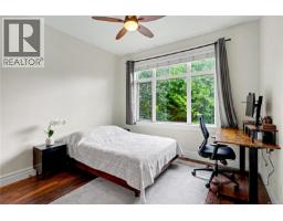 4 2622 Shelbourne St, Victoria, BC V8R4L9 Photo 28