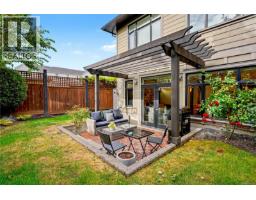 4 2622 Shelbourne St, Victoria, BC V8R4L9 Photo 32