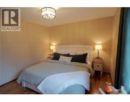 180 Island Hwy, View Royal, BC V9B1G2 Photo 14