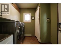 180 Island Hwy, View Royal, BC V9B1G2 Photo 19