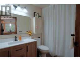 180 Island Hwy, View Royal, BC V9B1G2 Photo 20
