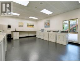 206 1545 Pandora Ave, Victoria, BC V8R6R1 Photo 19