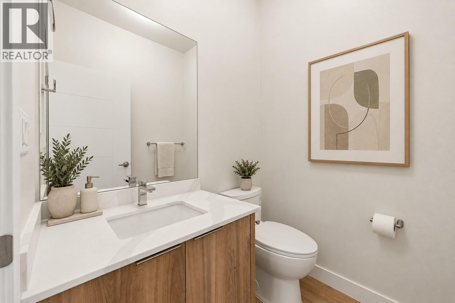 116 5300 Main Street, Kelowna