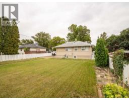 824 Stafford Drive N, Lethbridge, AB T1H2B6 Photo 35